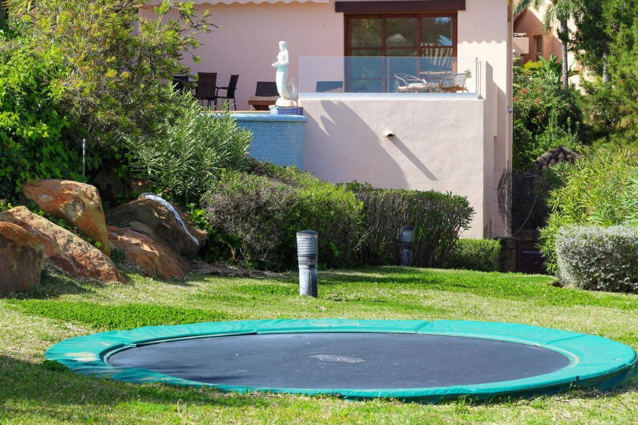 Luxury Villa Robledal By Mabiente - Views Of The Sea And The Golf Course Marbella Exterior foto