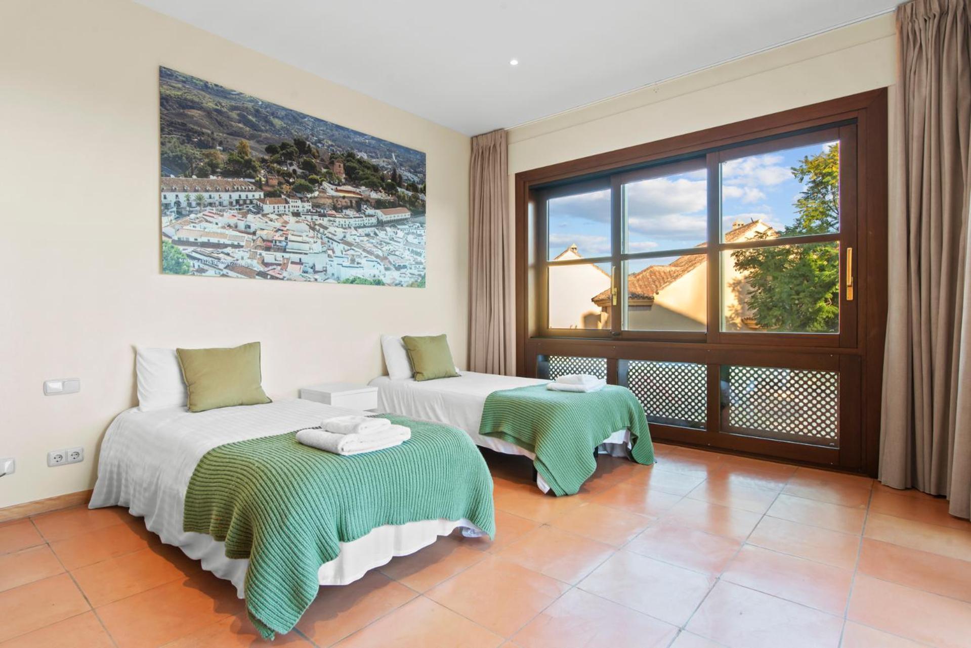 Luxury Villa Robledal By Mabiente - Views Of The Sea And The Golf Course Marbella Exterior foto